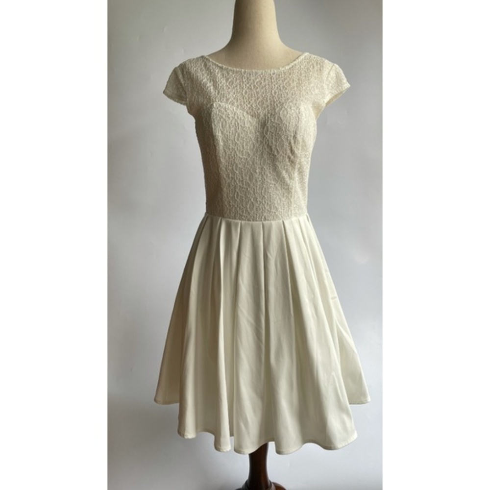 Chi Chi London Lace Short Bridal Prom 4 Ivory